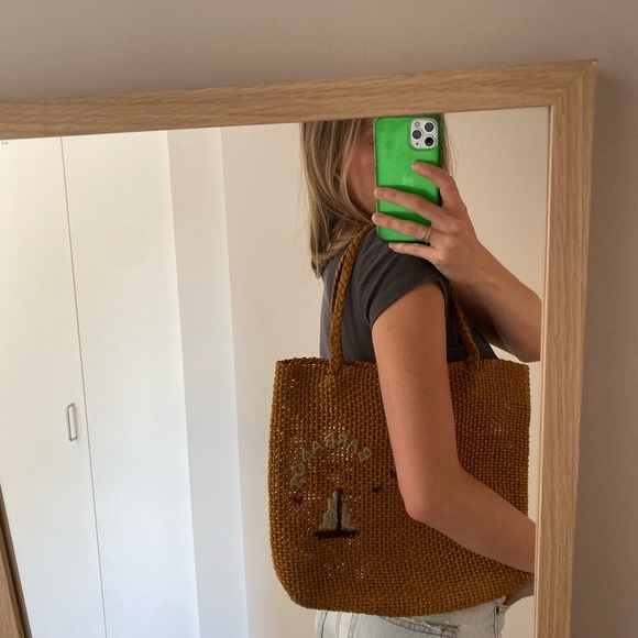 Vintage hand woven tote - Picture 2 of 4